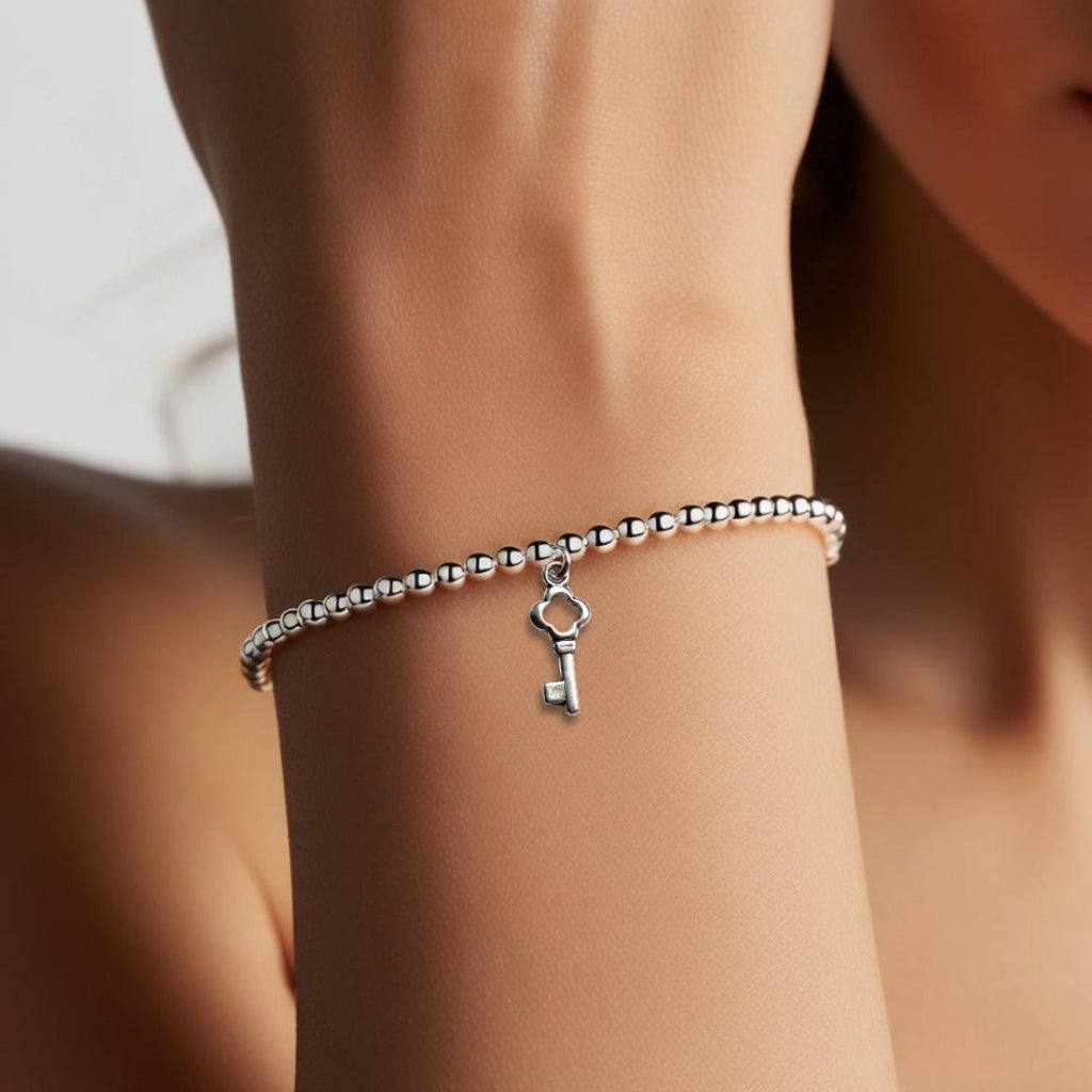 Happy 18th Birthday Bracelet & Gift Card