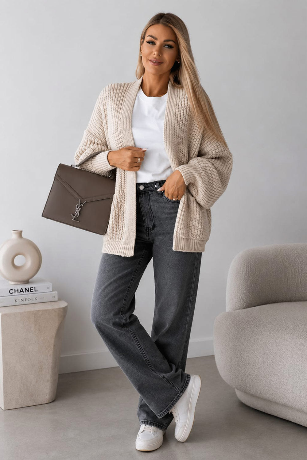 Ladies Over-sized Cropped Short Balloon Pocket Knitted Cardigan