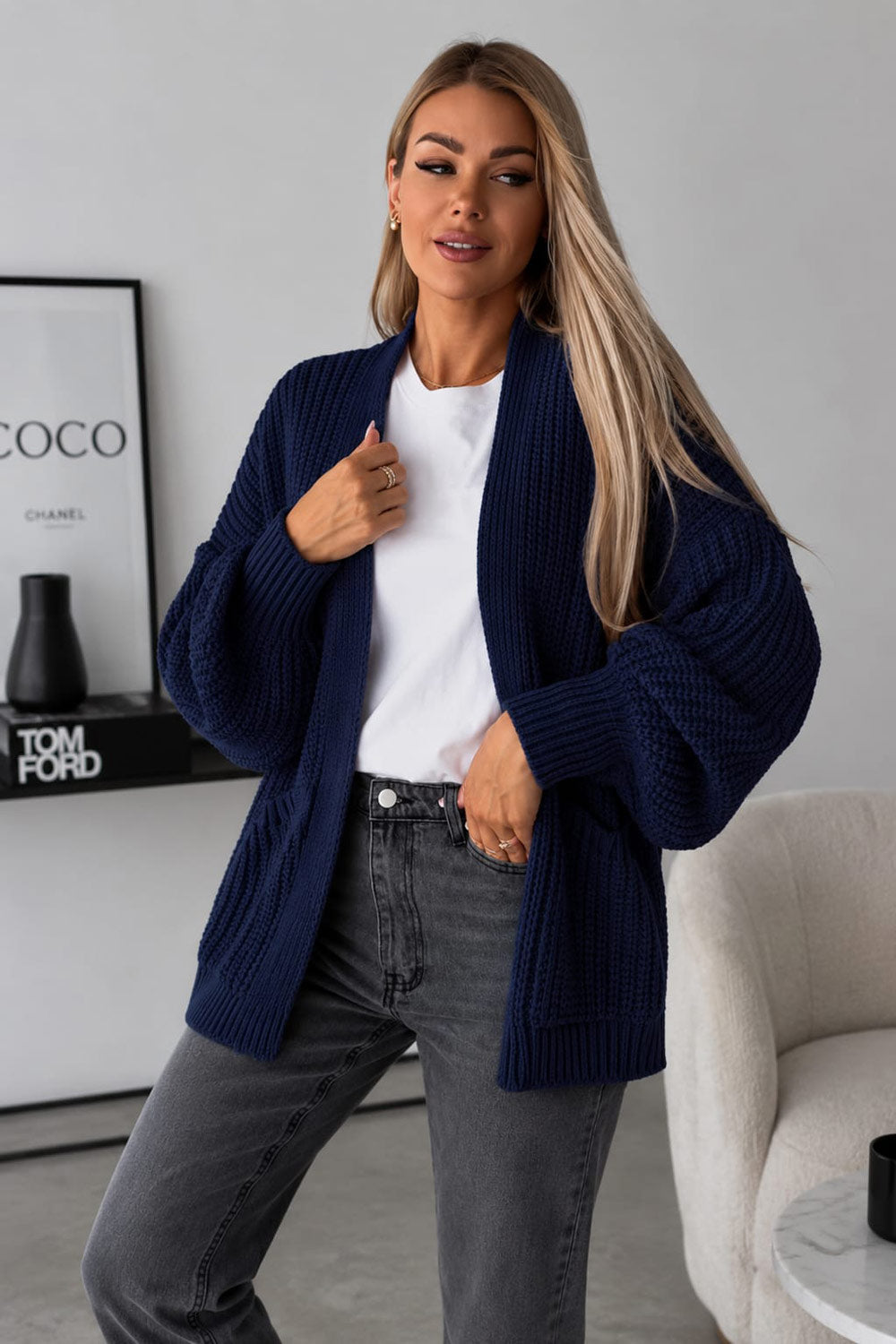 Ladies Over-sized Cropped Short Balloon Pocket Knitted Cardigan