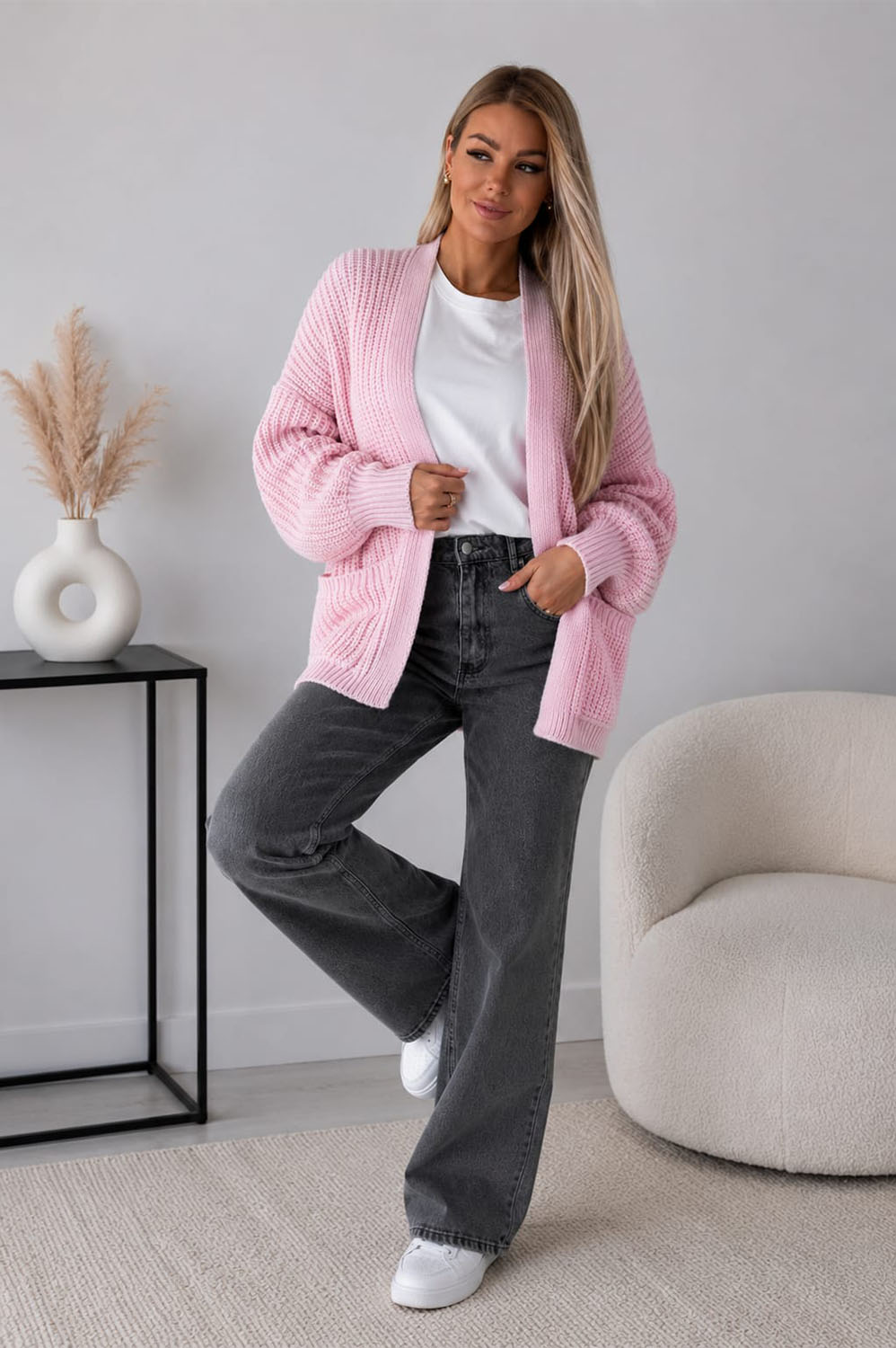 Ladies Over-sized Cropped Short Balloon Pocket Knitted Cardigan