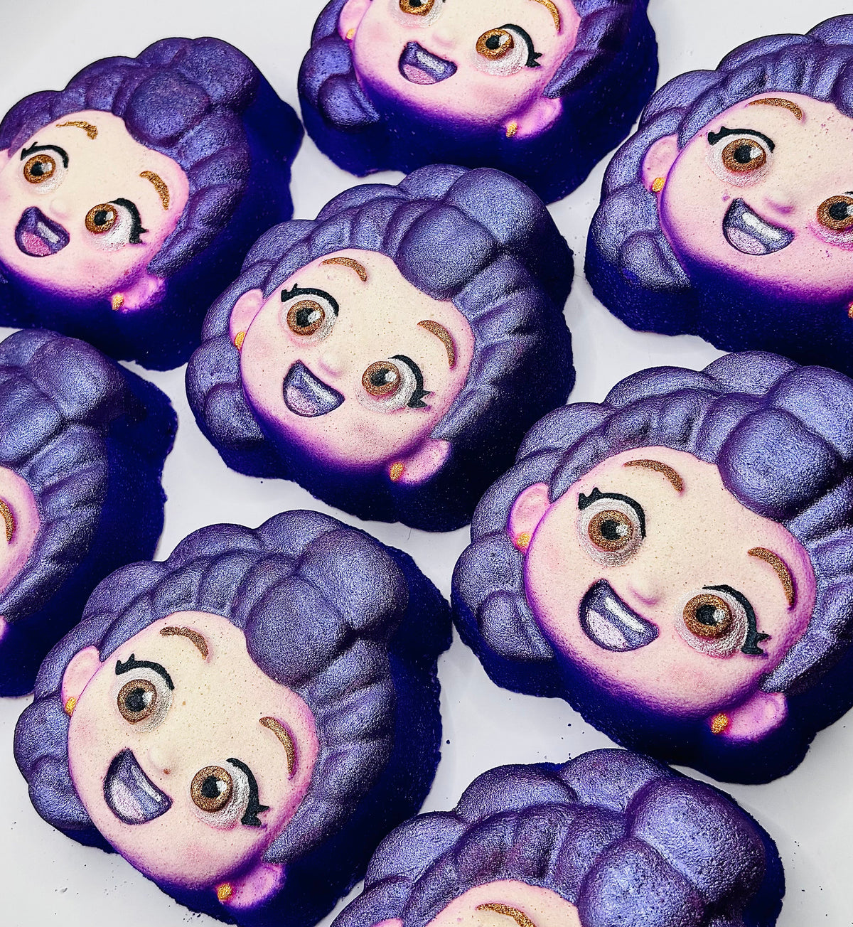 Rumi Demon Hunter Bath Bomb